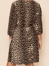 <tc>Vestido Plus Size  Bani leopardo</tc>